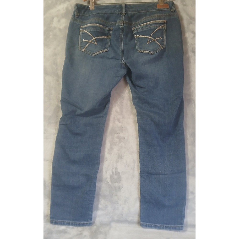 Amethyst Jeans Womens 15/16 Medium Wash Straight Leg Embroidered Pockets Blue‎